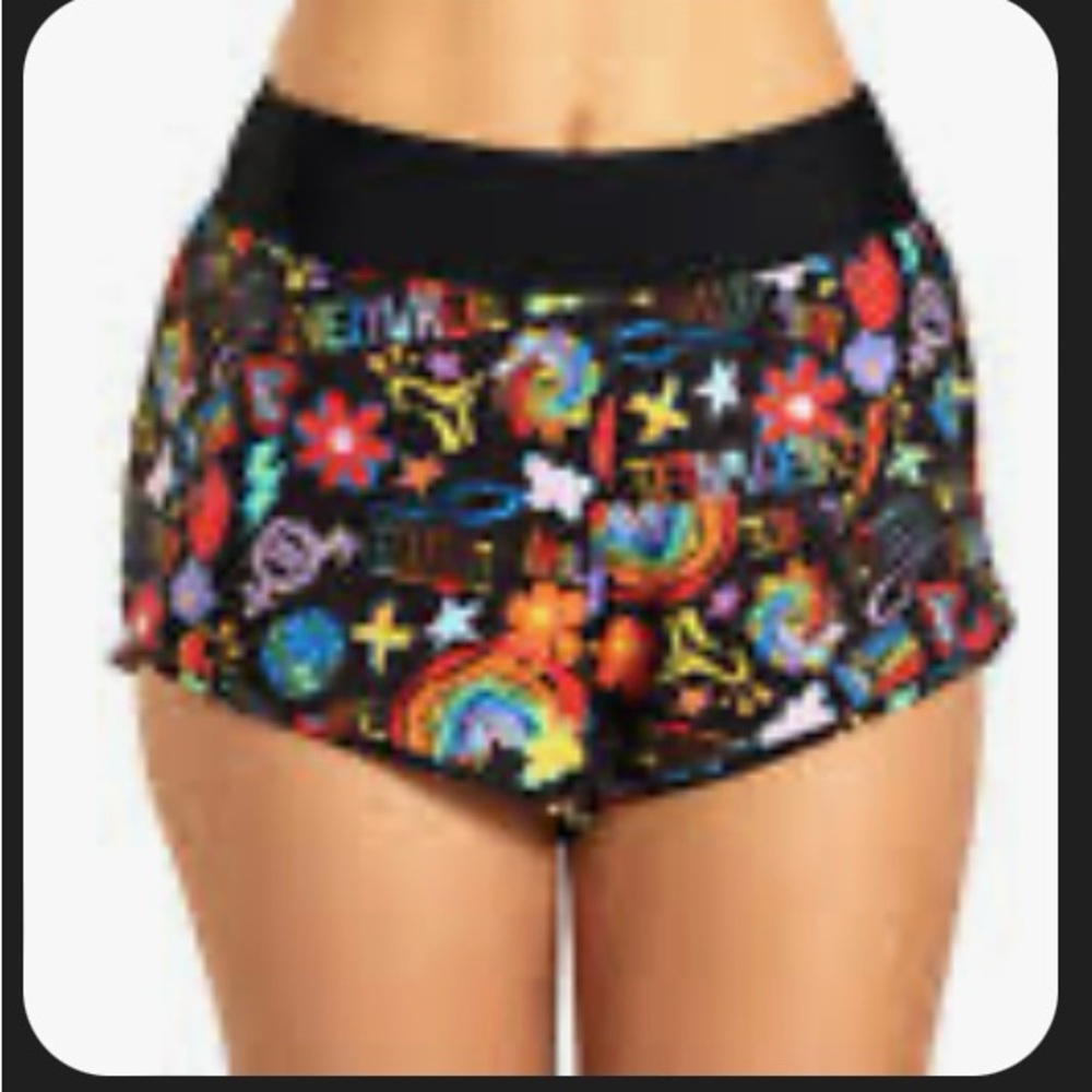 Puma Running Swim Shorts Women's Size Medium‎ Lined New With Tags Love/Colorful
